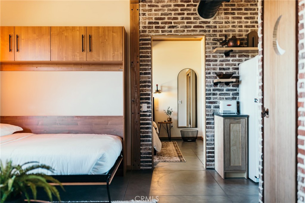 MLS #OC25041427 image #20