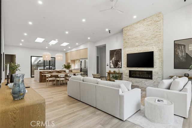 Image 7 of 62 For 7175 Yosemite Park