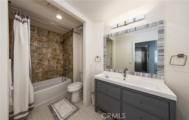 Detail Gallery Image 26 of 38 For 13020 Banning, Victorville,  CA 92392 - 5 Beds | 3/1 Baths