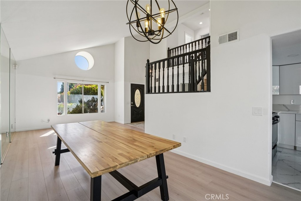 MLS #SR25254629 image #9