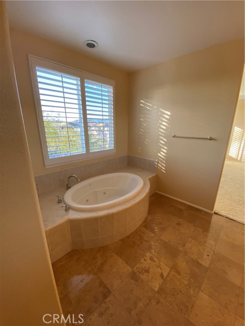 29161 Garnet Canyon Drive, Saugus CA: https://media.crmls.org/medias/bf42d938-a7aa-483f-8418-97e19a28048d.jpg