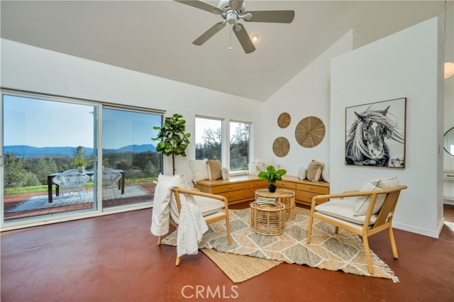17023 Hofacker Lane, Lower Lake CA: https://media.crmls.org/medias/bf43b559-0fd9-46ef-8d60-d206ae43806d.jpg