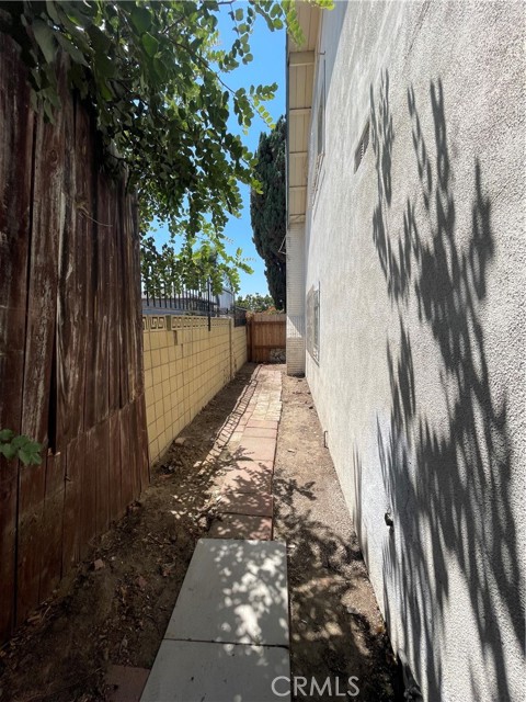 24224 Spicewood Lane, Harbor City CA: https://media.crmls.org/medias/bf44a151-bc52-42f4-9cab-ef8c5d9e78f3.jpg