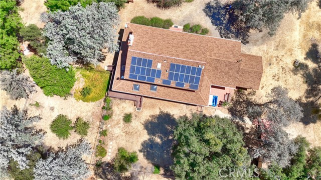 5857 Allred Road, Mariposa CA: https://media.crmls.org/medias/bf45065f-1c4c-447b-9cd1-c432ec73f28d.jpg