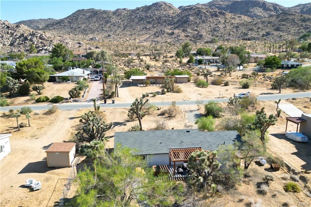 Detail Gallery Image 35 of 38 For 60962 Sandalwood Trl, Joshua Tree,  CA 92252 - 2 Beds | 2 Baths