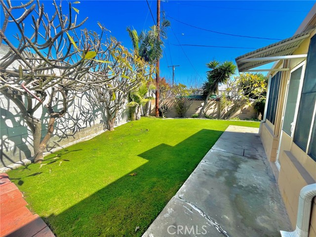 17502 S Budlong Avenue, Gardena CA: https://media.crmls.org/medias/bf466a9c-11fb-49e4-aa60-5aae2ec44d5e.jpg