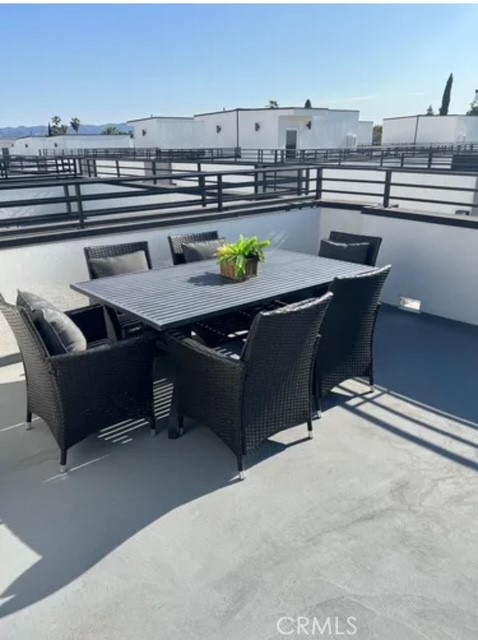 6719 Sepulveda Boulevard, Van Nuys CA: https://media.crmls.org/medias/bf46998a-9032-43f1-a333-bf22d19170f8.jpg