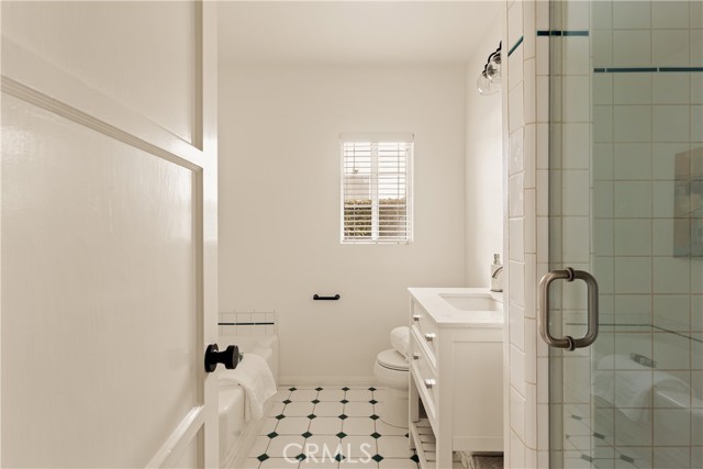 Detail Gallery Image 18 of 25 For 7737 Denrock, Westchester,  CA 90045 - 4 Beds | 4 Baths