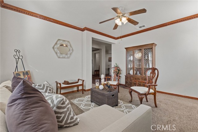 Detail Gallery Image 10 of 37 For 35790 Crest Meadow, Wildomar,  CA 92595 - 4 Beds | 3 Baths