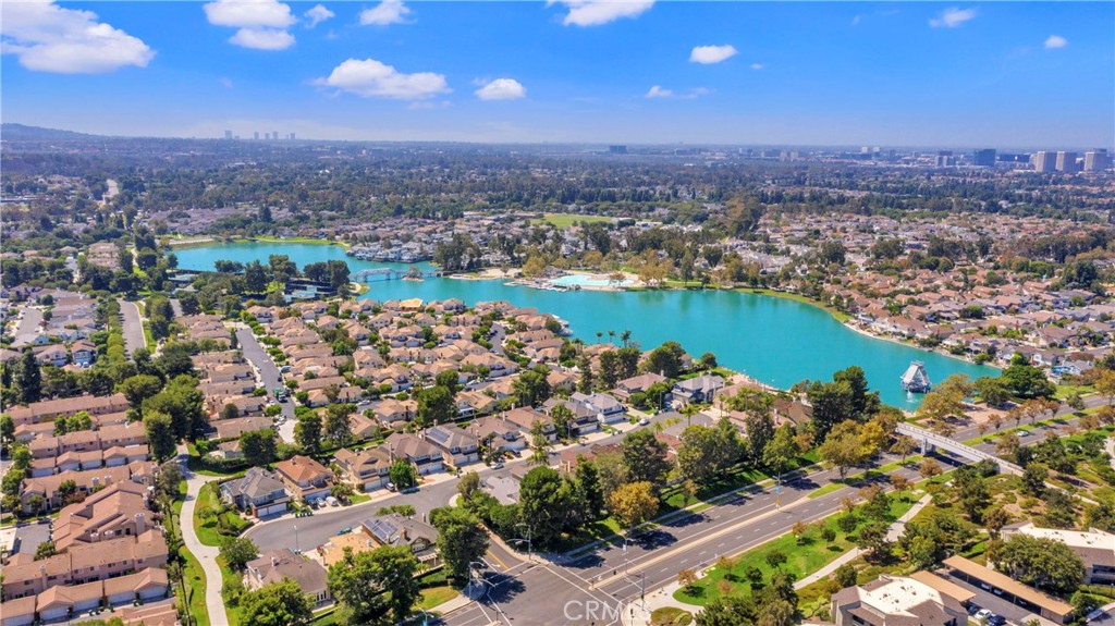 MLS #OC25245389 image #34