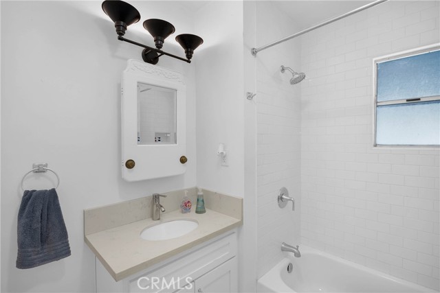 Detail Gallery Image 25 of 46 For 101 E 35th St, Long Beach,  CA 90807 - – Beds | – Baths