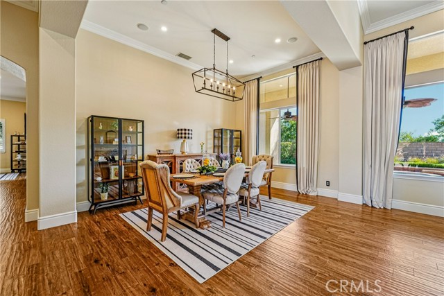 Detail Gallery Image 14 of 57 For 3931 Ashwood Circle, Corona,  CA 92881 - 4 Beds | 3/1 Baths