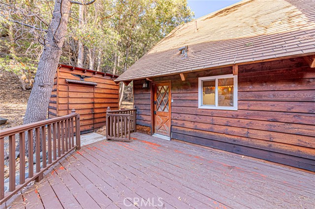 Detail Gallery Image 34 of 51 For 5522 Acorn, Wrightwood,  CA 92397 - 1 Beds | 1/1 Baths
