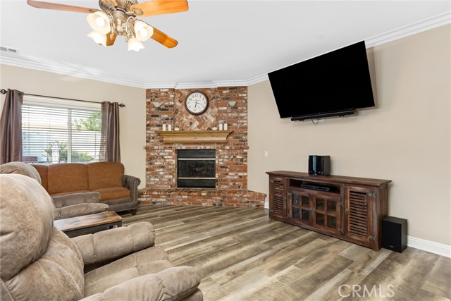 Detail Gallery Image 6 of 30 For 34862 Avenue D, Yucaipa,  CA 92399 - 3 Beds | 2 Baths
