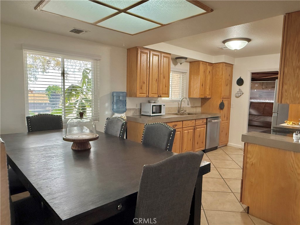 MLS #SR25260721 image #3