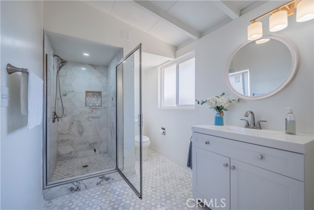 Detail Gallery Image 18 of 36 For 221 S Mall Way, Anaheim,  CA 92804 - 3 Beds | 2 Baths
