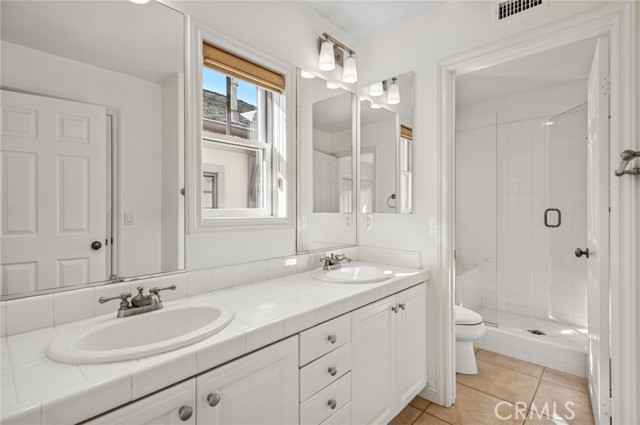 Detail Gallery Image 16 of 26 For 2676 Bungalow Pl, Corona Del Mar,  CA 92625 - 3 Beds | 2/1 Baths