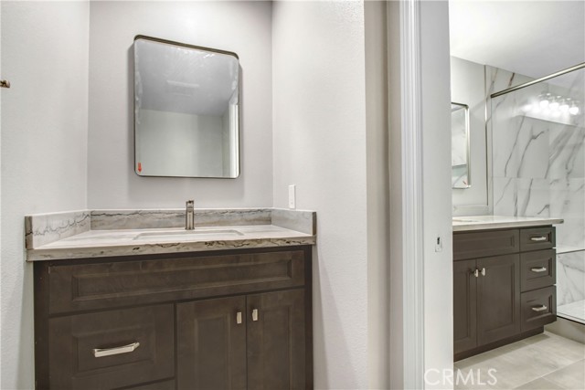 Detail Gallery Image 16 of 32 For 1277 S Beverly Glen Bld #303,  Los Angeles,  CA 90024 - 2 Beds | 2/1 Baths