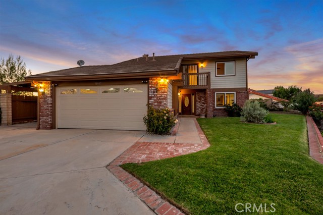 18665 Pad Court, Newhall CA: https://media.crmls.org/medias/bf4def60-0b0a-42b7-af24-b5396e1371b9.jpg