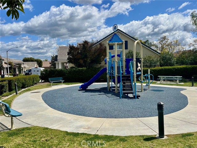 28349 Bruning Street, Murrieta CA: https://media.crmls.org/medias/bf4e7e01-6bbc-4fca-ab3c-6d91f7155ea1.jpg