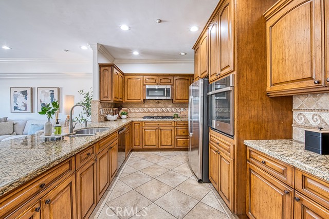 Detail Gallery Image 5 of 34 For 1520 N. El Camino Real #11,  San Clemente,  CA 92672 - 2 Beds | 2 Baths