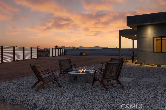 60632 Granville Road, Joshua Tree CA: https://media.crmls.org/medias/bf4f0897-6353-4821-8c9b-20649eb80482.jpg