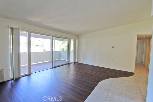 Detail Gallery Image 7 of 34 For 368 Avenida Castilla #P,  Laguna Woods,  CA 92637 - 2 Beds | 2 Baths