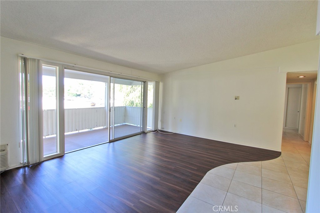 MLS #OC25265520 image #6