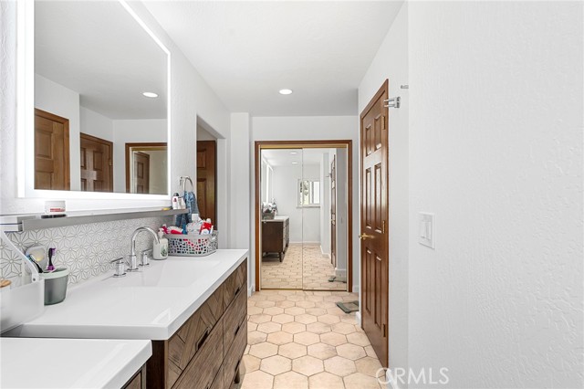 Detail Gallery Image 28 of 50 For 4 Joy Ln, Chico,  CA 95926 - 3 Beds | 2 Baths