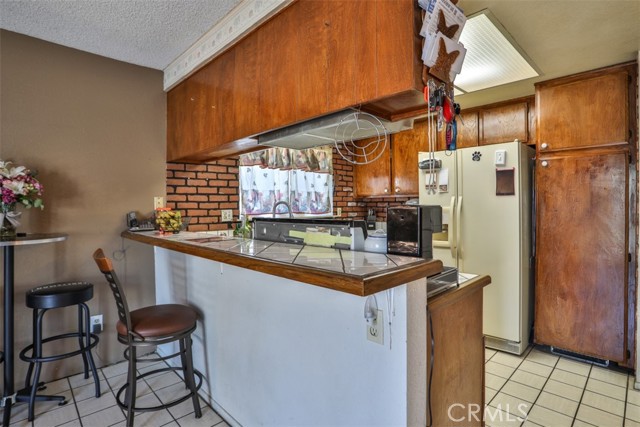 3012 Homer Circle, Jurupa Valley CA: https://media.crmls.org/medias/bf5002cc-9e14-4f95-9235-31482f851347.jpg