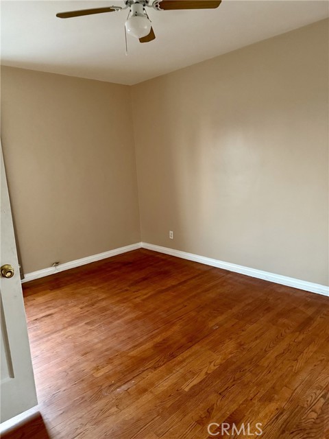 340 N 2nd Street, Montebello CA: https://media.crmls.org/medias/bf5067a0-b9c6-443d-97c4-93698a3ffeaf.jpg