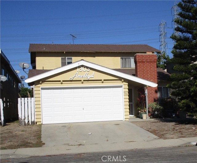 1303 Amethyst Street, Redondo Beach, California 90277, ,Residential Income,For Sale,Amethyst,PW24021431