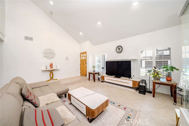 Detail Gallery Image 22 of 38 For 1020 Bonnie Ann Ct, La Habra,  CA 90631 - 4 Beds | 2/1 Baths