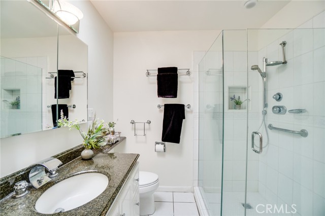 Detail Gallery Image 20 of 36 For 1784 Skyview Dr, Altadena,  CA 91001 - 3 Beds | 2 Baths