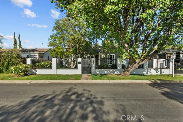 Detail Gallery Image 20 of 33 For 5752 Calhoun Ave, Sherman Oaks,  CA 91401 - 3 Beds | 2 Baths