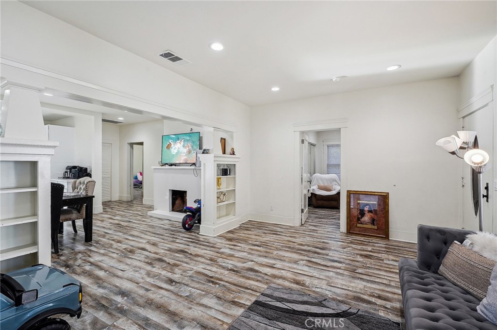 MLS #DW25177428 image #13