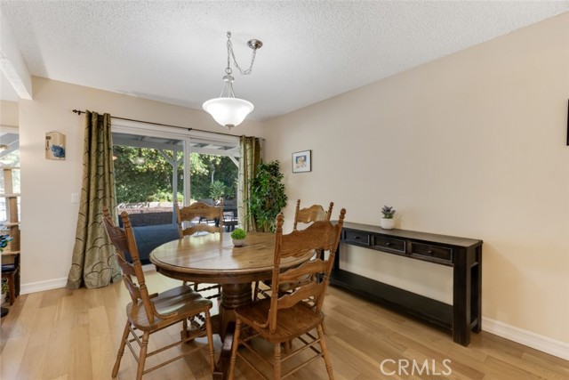 Detail Gallery Image 7 of 40 For 17567 Doric St, Granada Hills,  CA 91344 - 3 Beds | 2 Baths