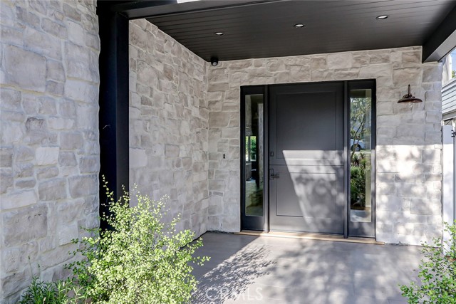 1825 Pacific Avenue, Manhattan Beach, California 90266, 5 Bedrooms Bedrooms, ,5 BathroomsBathrooms,Residential,Sold,Pacific,SB21268855