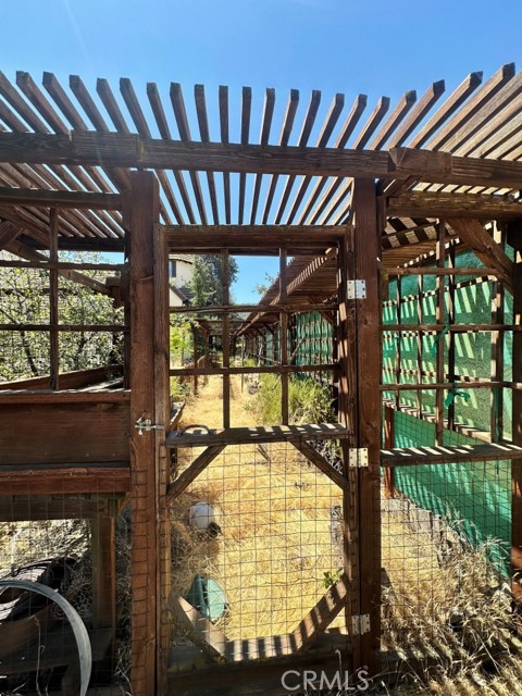 40570 Griffin Drive, Oakhurst CA: https://media.crmls.org/medias/bf535201-9b74-41e5-86ce-e842bbd355bb.jpg
