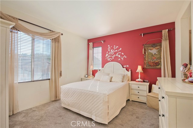 Detail Gallery Image 18 of 33 For 28254 Canterbury Ct, Valencia,  CA 91354 - 2 Beds | 2/1 Baths