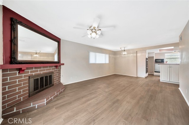 Detail Gallery Image 15 of 41 For 1024 E Tularosa, Orange,  CA 92866 - 4 Beds | 2 Baths