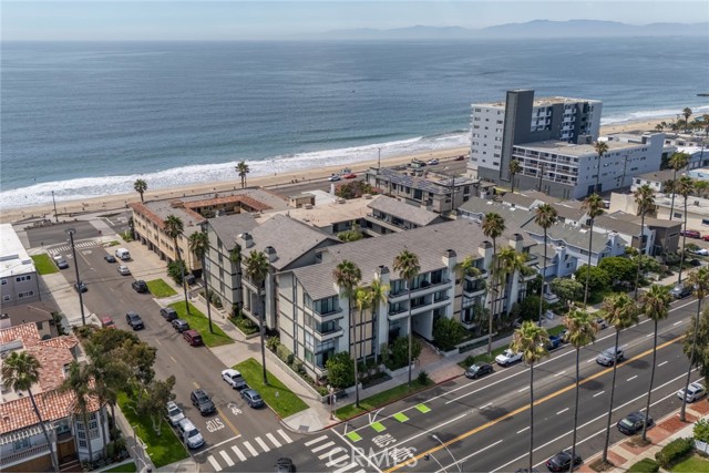 Detail Gallery Image 31 of 33 For 1007 S Catalina Ave #109,  Redondo Beach,  CA 90277 - 2 Beds | 2 Baths