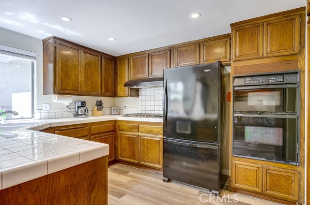 1505 W Nottingham Lane, Anaheim CA: https://media.crmls.org/medias/bf5573b2-18f5-40c8-bea0-33bf731b10b0.jpg