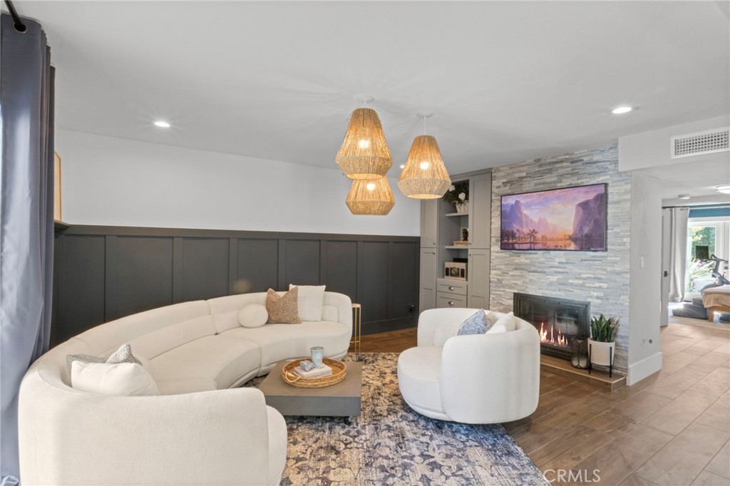 MLS #PW25151738 img 4