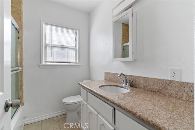 2227 E 112th Street, Los Angeles CA: https://media.crmls.org/medias/bf56635c-aa49-40f0-afd6-229f49977016.jpg