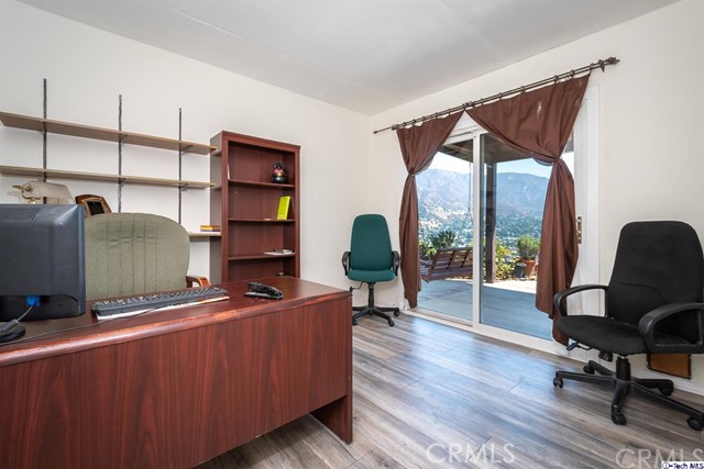 4 Bed Home for Sale in Tujunga, California