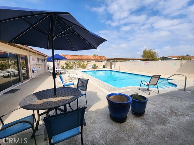 Detail Gallery Image 35 of 45 For 16222 Monterey Ln #51,  Huntington Beach,  CA 92649 - 2 Beds | 2 Baths