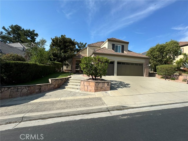 6 Lakeridge, Rancho Santa Margarita CA: https://media.crmls.org/medias/bf58e887-0c1d-46e2-a026-89eed31ca4be.jpg