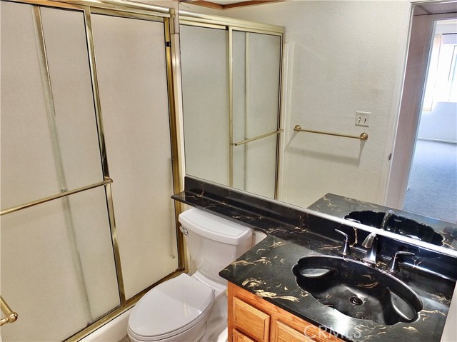 Detail Gallery Image 51 of 74 For 2805 E 3rd Street #10 #10,  Long Beach,  CA 90814 - 2 Beds | 2 Baths