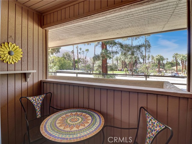 Detail Gallery Image 17 of 22 For 2860 N Los Felices Rd #211,  Palm Springs,  CA 92262 - 1 Beds | 1 Baths